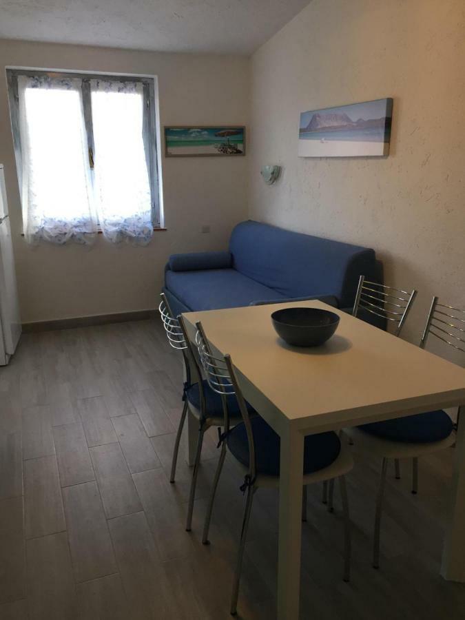Bilocale Residence Gli Ulivi San Teodoro Сан-Теодоро Экстерьер фото
